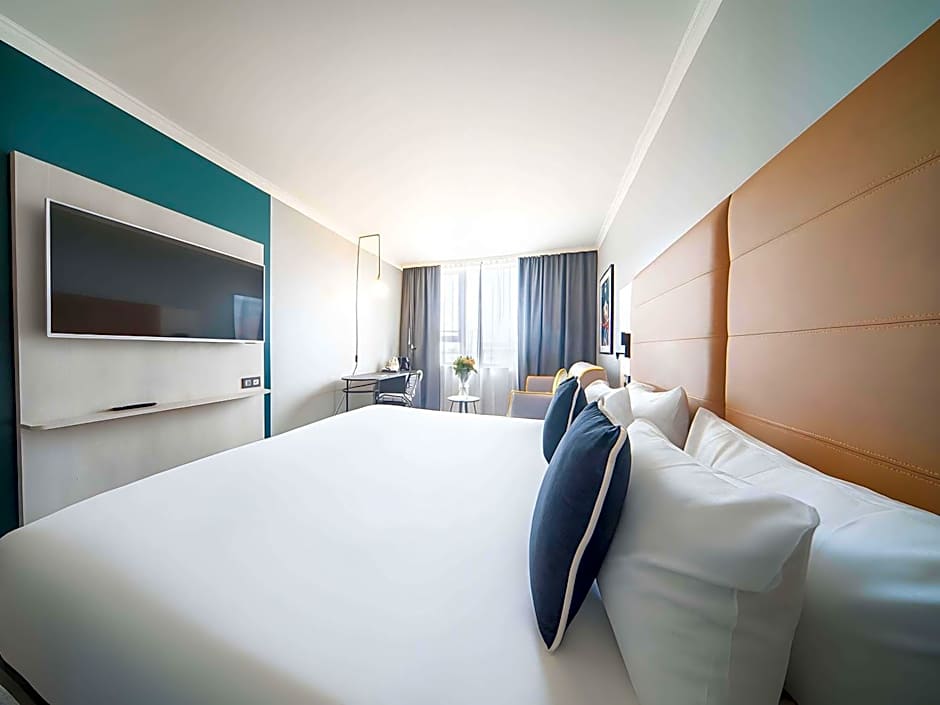 Maek Hotel Antwerp Central - Handwritten Collection