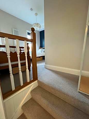 Standard Twin Room with Garden View