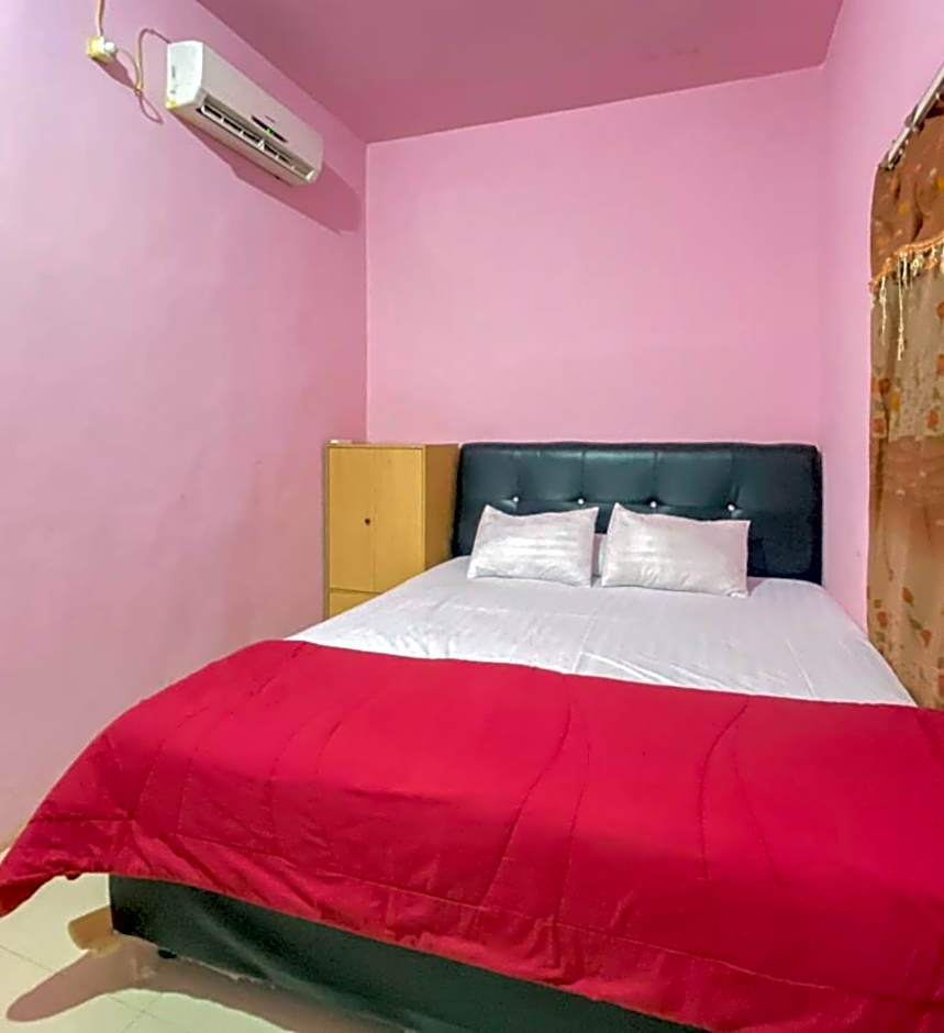 Homestay Punokawan Puncak Indah Kota Malili Mitra RedDoorz