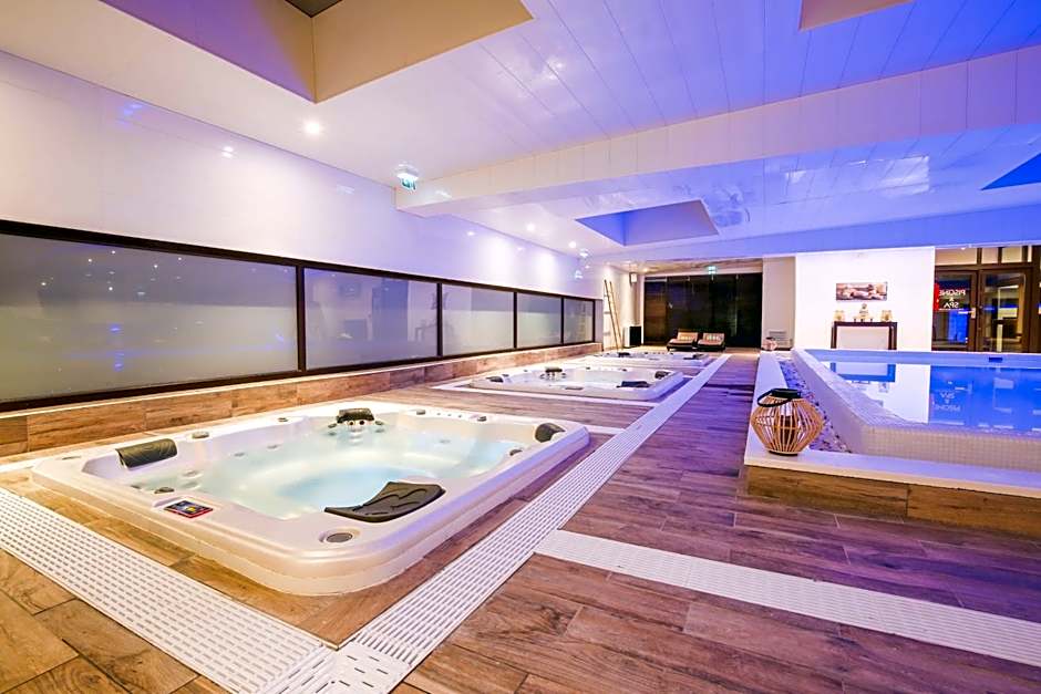 Zenia Hotel & Spa