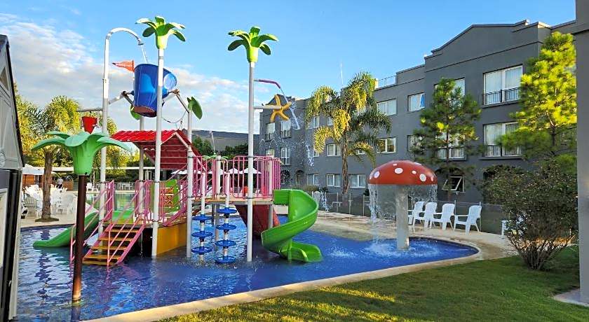 Howard Johnson Funes