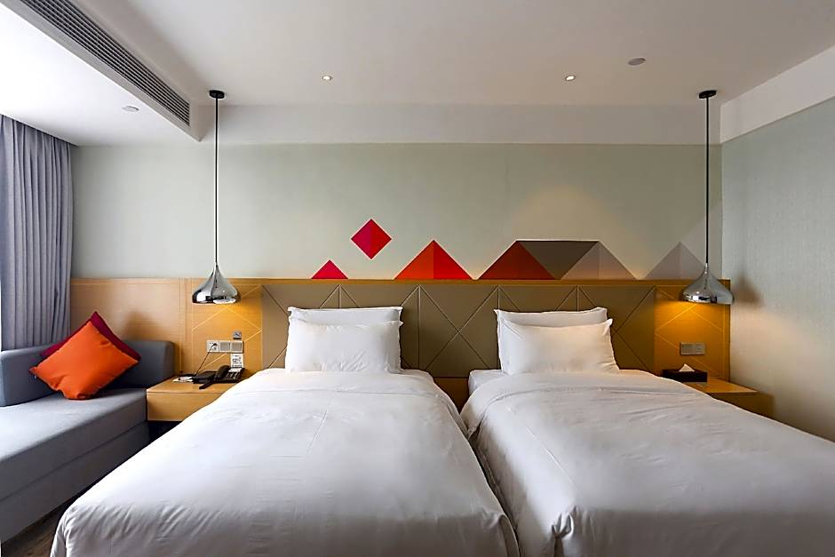 Borrman Hotel Puning International Commodity City Wantaihui