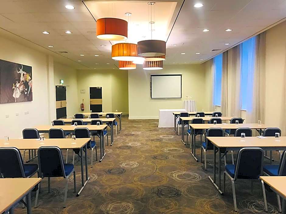 Park Inn by Radisson Palace