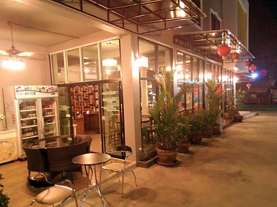 Waenpetch place Hotel