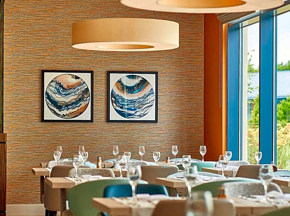 Crowne Plaza Reading East By IHG