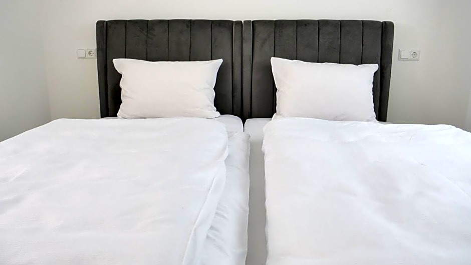 Evsenn Hotel