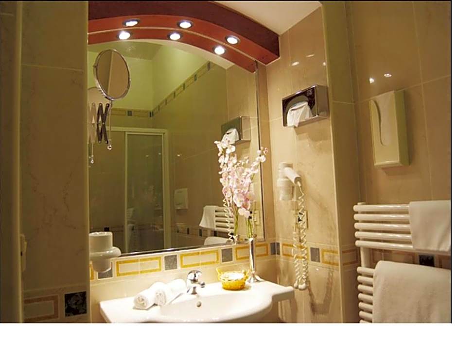 Hotel Adria