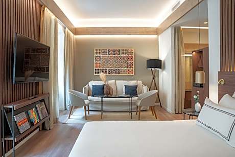 Junior Suite The Level Connecting