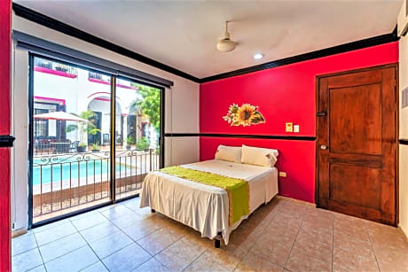 Queen Room