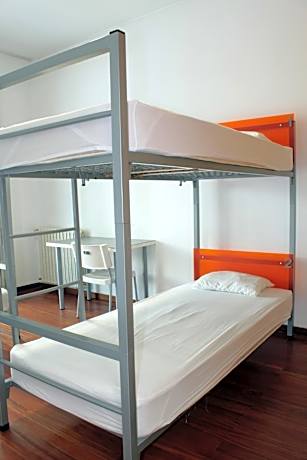 Quadruple Room with Shared Bathroom