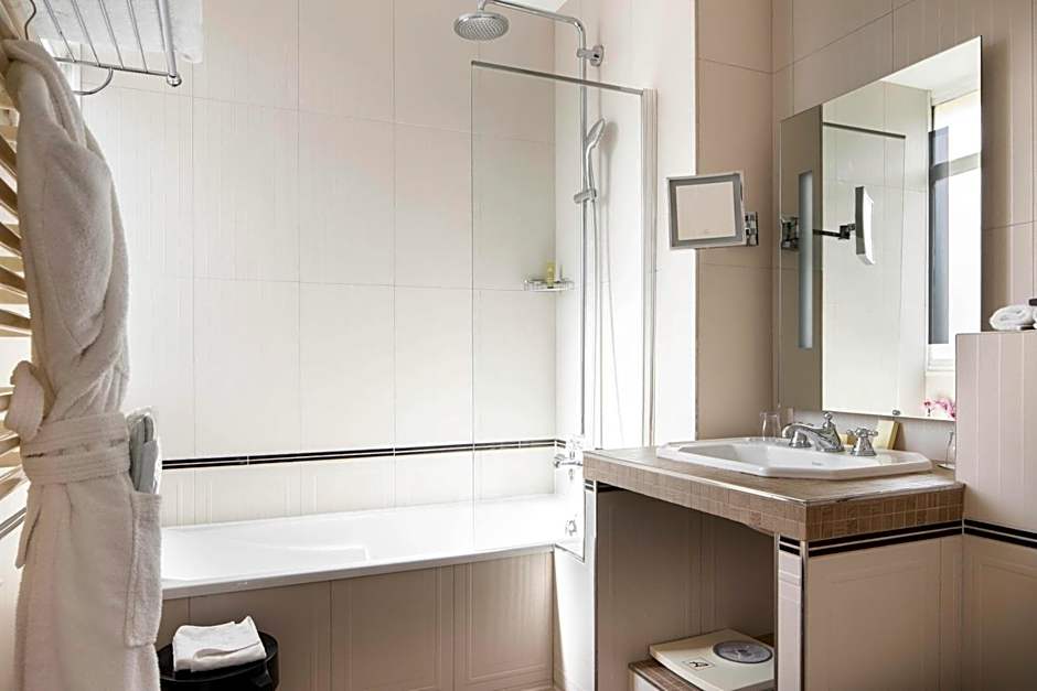 Bradford Elysées - Astotel