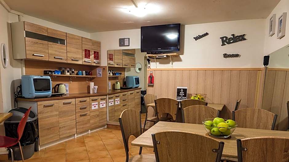 Hostel 24