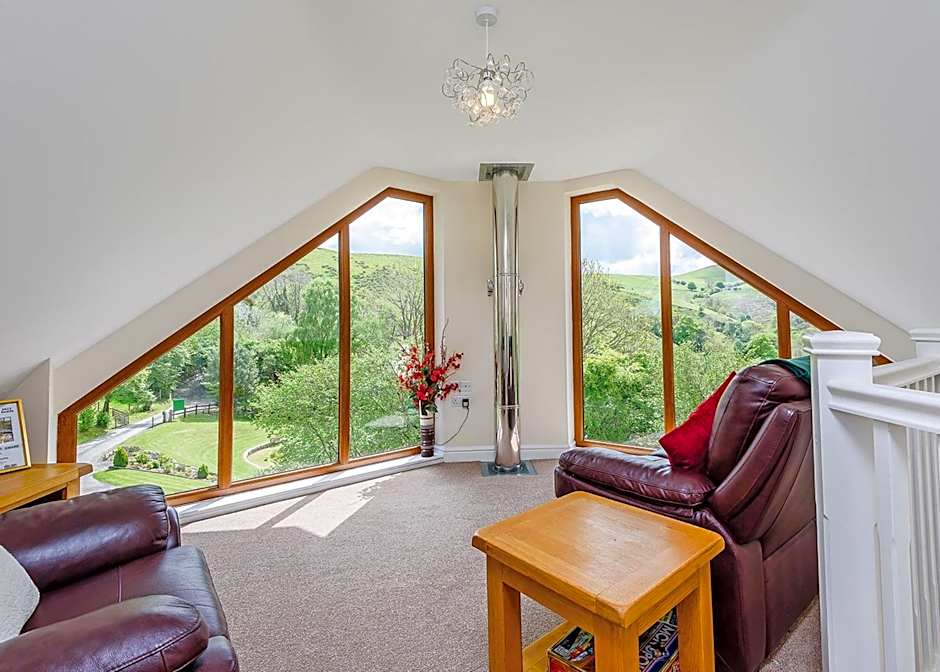 Slate House Lodges