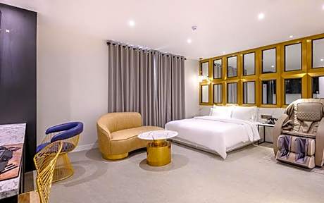 Gunsan Mari Hotel Gyeongjang branch 