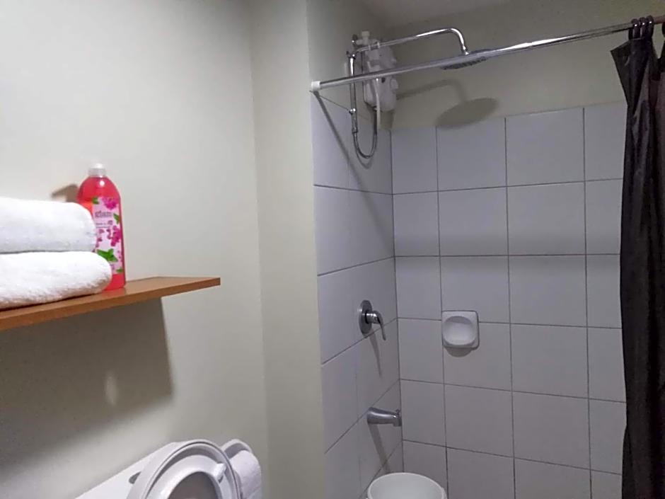 HORIZON 101 A4 near robinson mall Free POOL WIFI