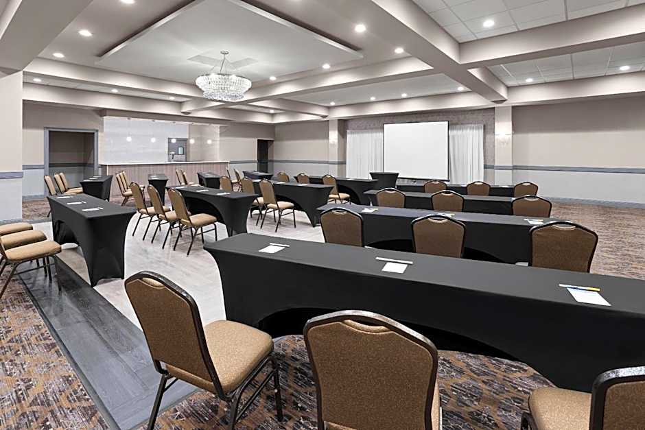Days Hotel by Wyndham Toms River Jersey Shore