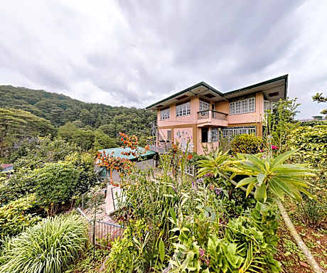 Inandako's Bed and Breakfast