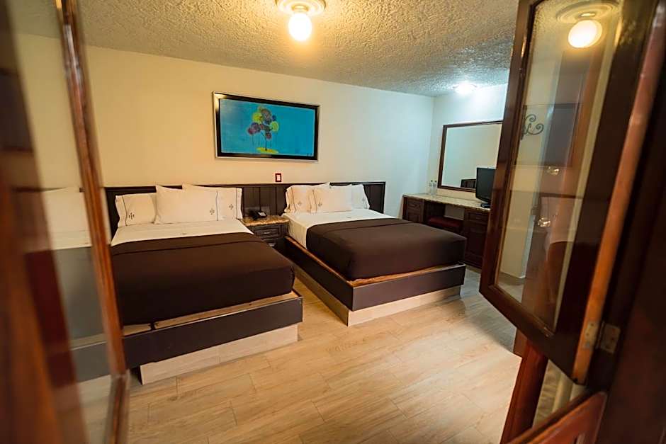 Hotel Don Quijote Plaza - Guadalajara Centro Historico