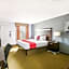 OYO Hotel Texarkana Trinity AR Hwy I-30