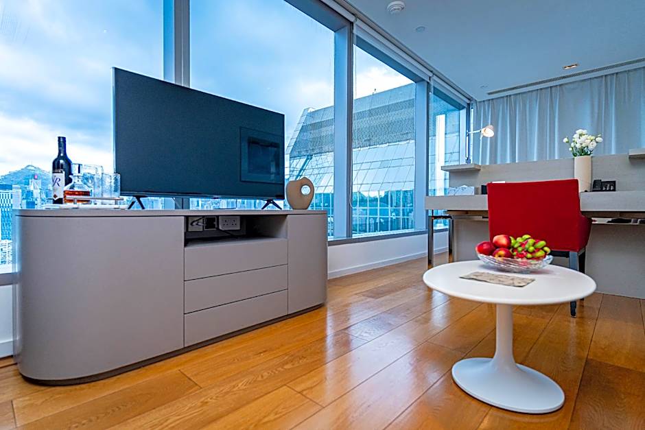 Twenty One Whitfield