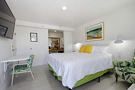 Queen Room