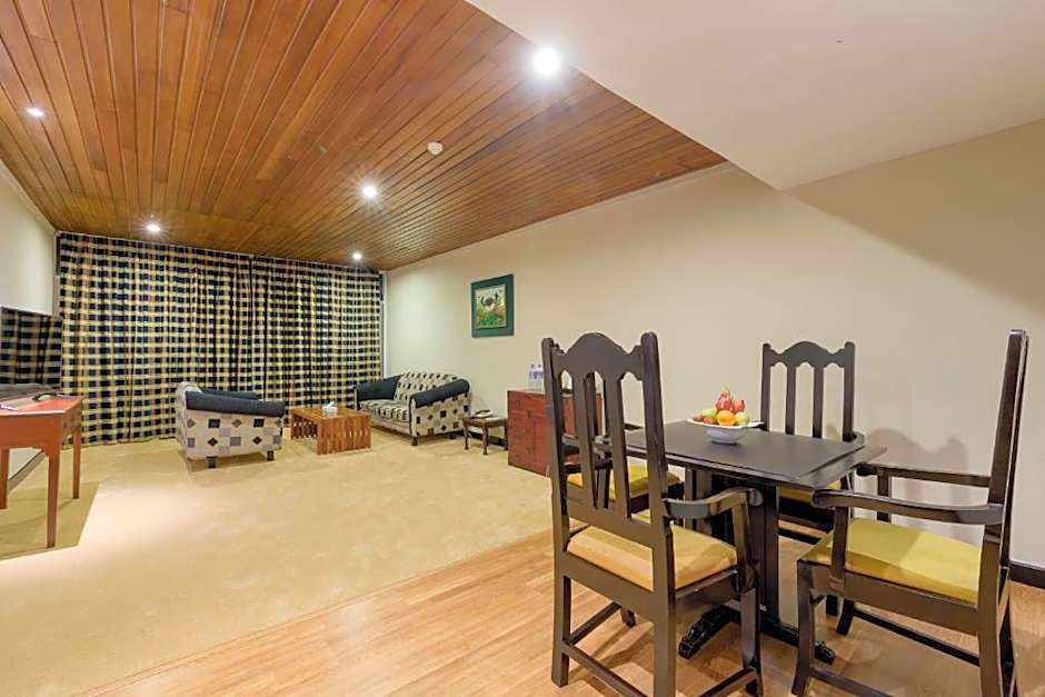 Hunasfalls Hotel