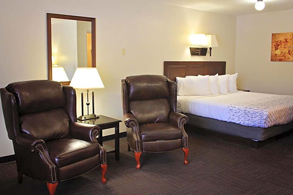 Photo 1 of 3 of 1 King Bed