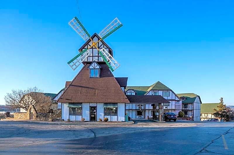 OYO Hotel Windmill Branson