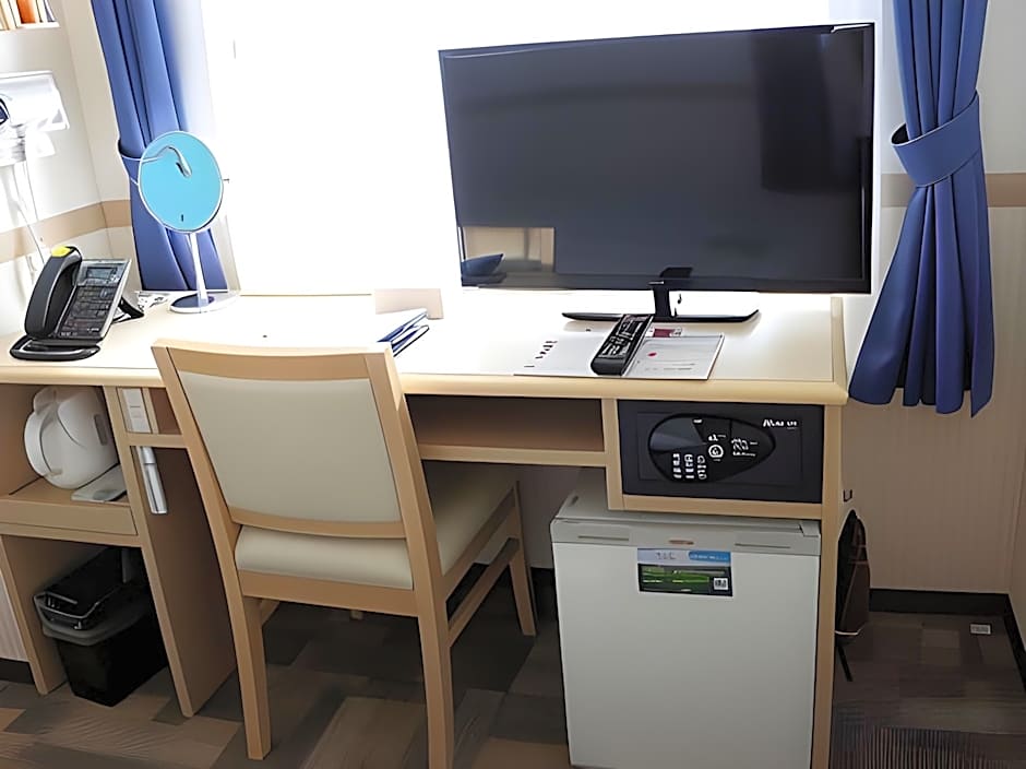 Toyoko Inn Meitetsu Chiryu Ekimae