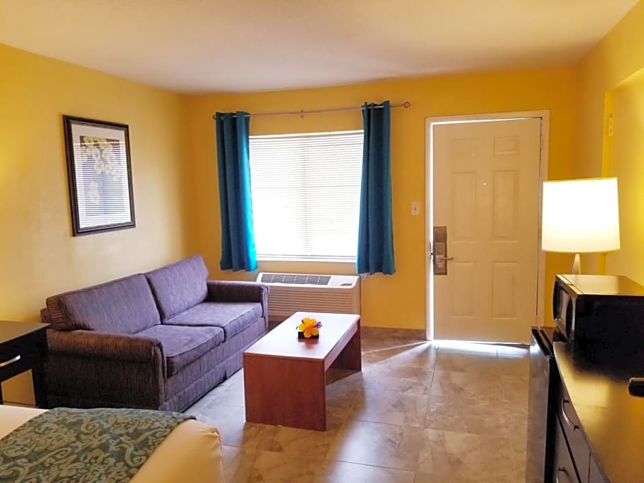 Shining Light Inn & Suites