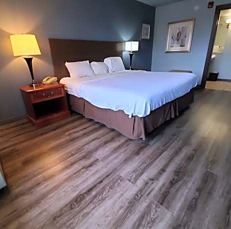 King Room - Disability Access/Non-Smoking
