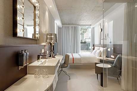 Rubys Choice Room