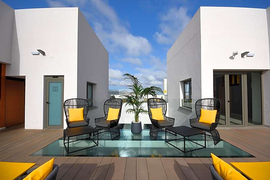 Design Plus Bex Hotel