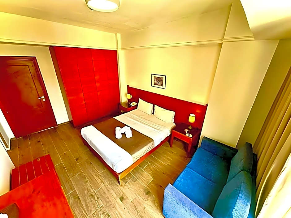 Ceasars Park Hotel