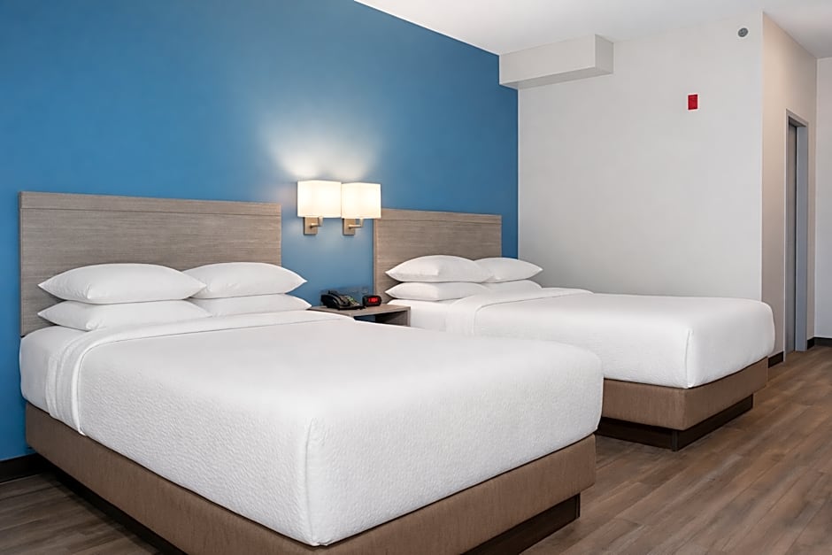 Signature Stay Inn and Suites