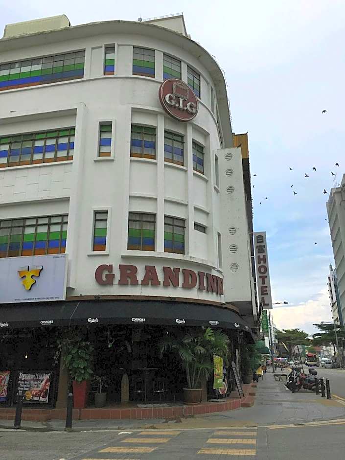 Swing & Pillows @ Grand Inn George Town Penang