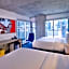 Aloft Chicago Mag Mile