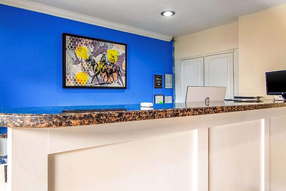 Rodeway Inn & Suites Houston Near Medical Center