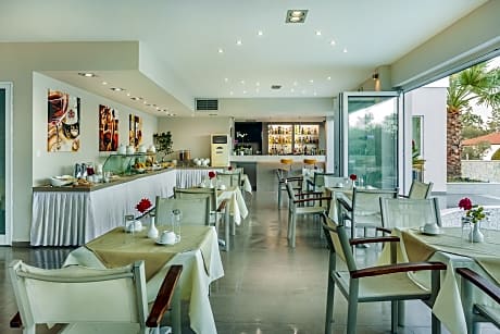 Anna Hotel