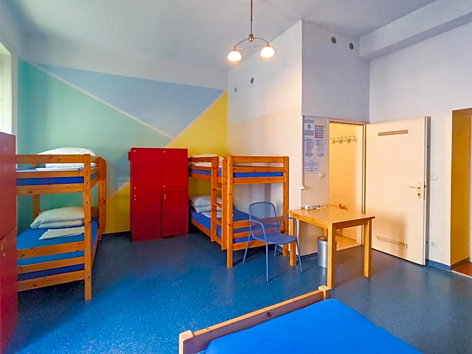 Westend City Hostel