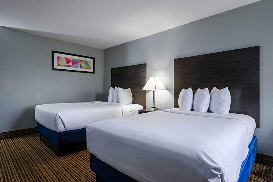 Baymont by Wyndham Louisville Airport South