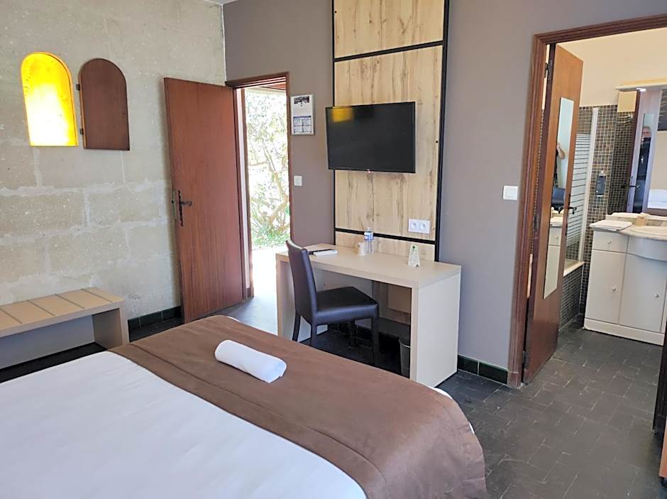 Hôtel et Appart'Hôtel Le Relais Du Val D'Orbieu