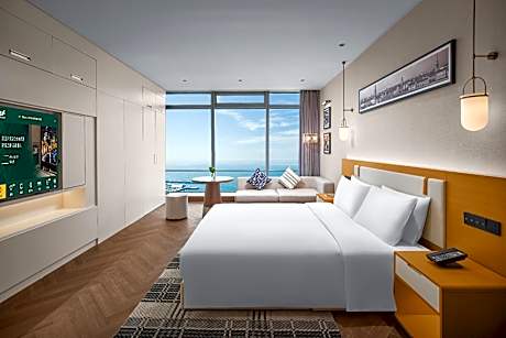 Huazhu - Deluxe Bed Room Sea View