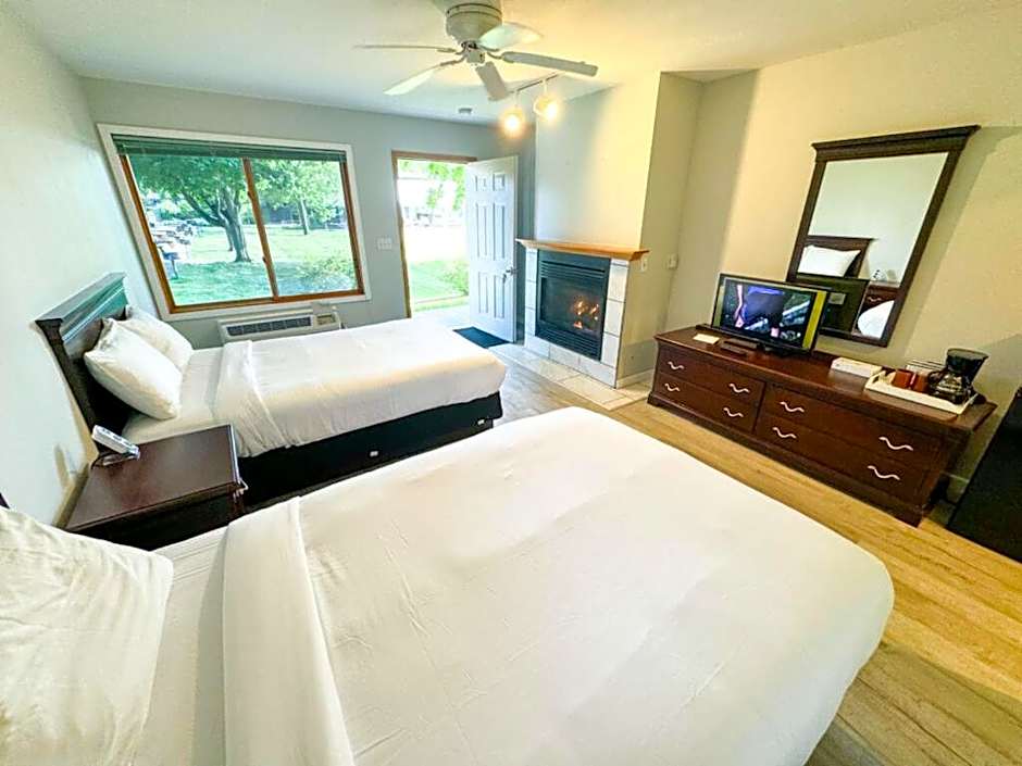 Photo 1 of 5 of Deluxe 2 Double Beds