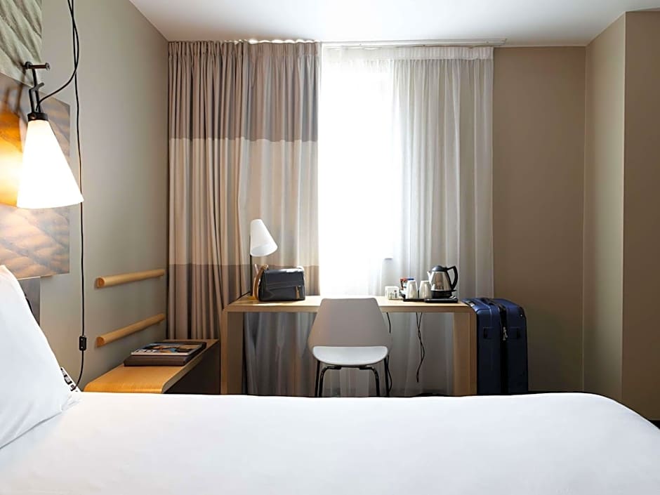 Ibis Cambridge Hotel