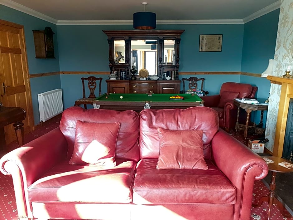 Creag-Ard Bed & Breakfast,with private lounge