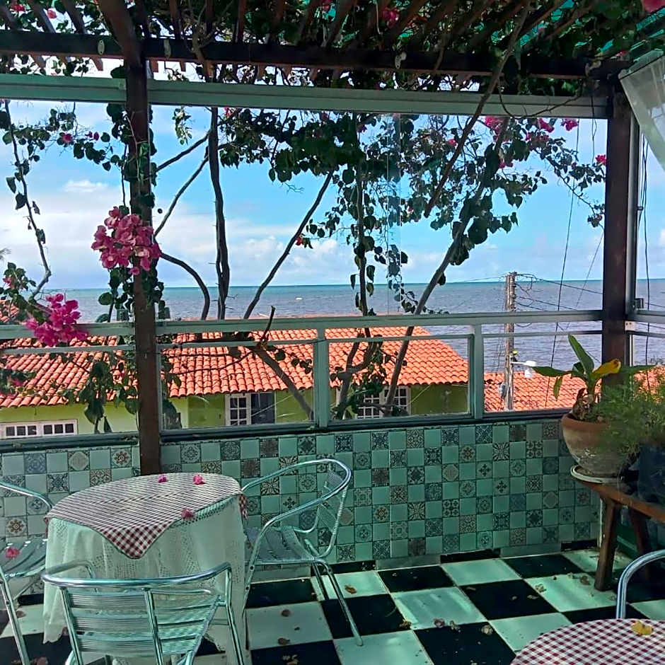 Pousada Tiriri Guesthouse