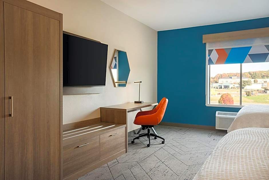 Holiday Inn Express & Suites Forrest City by IHG