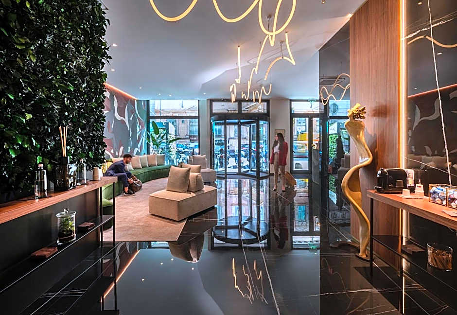 Duomo Hotel & Apartments