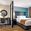 Comfort Suites Topeka Northwest